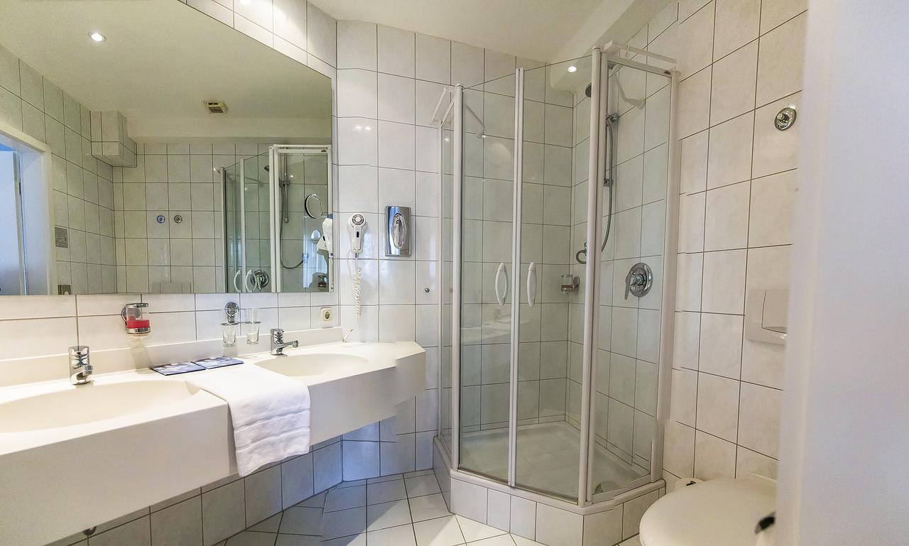 Seepark Hotel Am Wandlitzsee Luaran gambar
