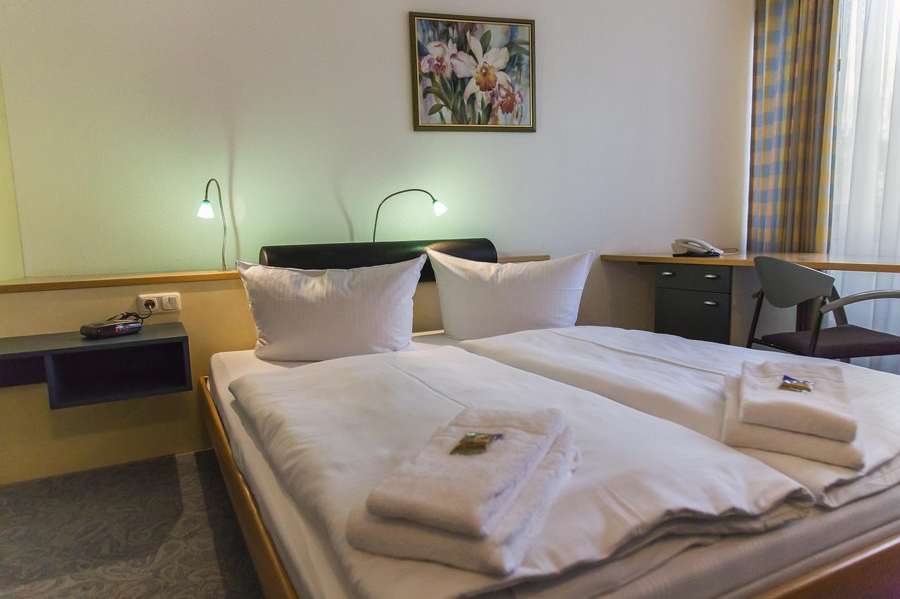 Seepark Hotel Am Wandlitzsee Luaran gambar